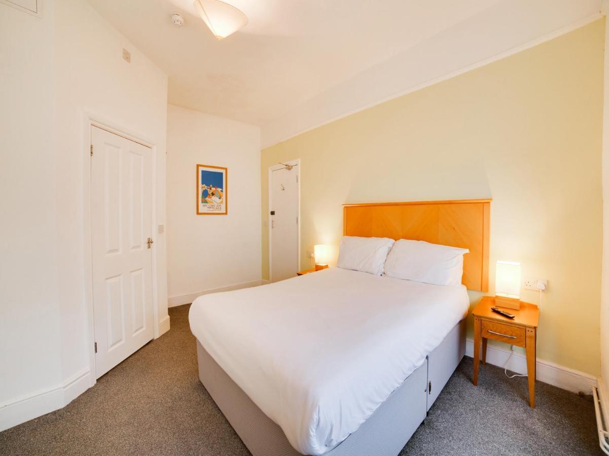 Hotel Sea Breeze Clacton-on-Sea Buitenkant foto