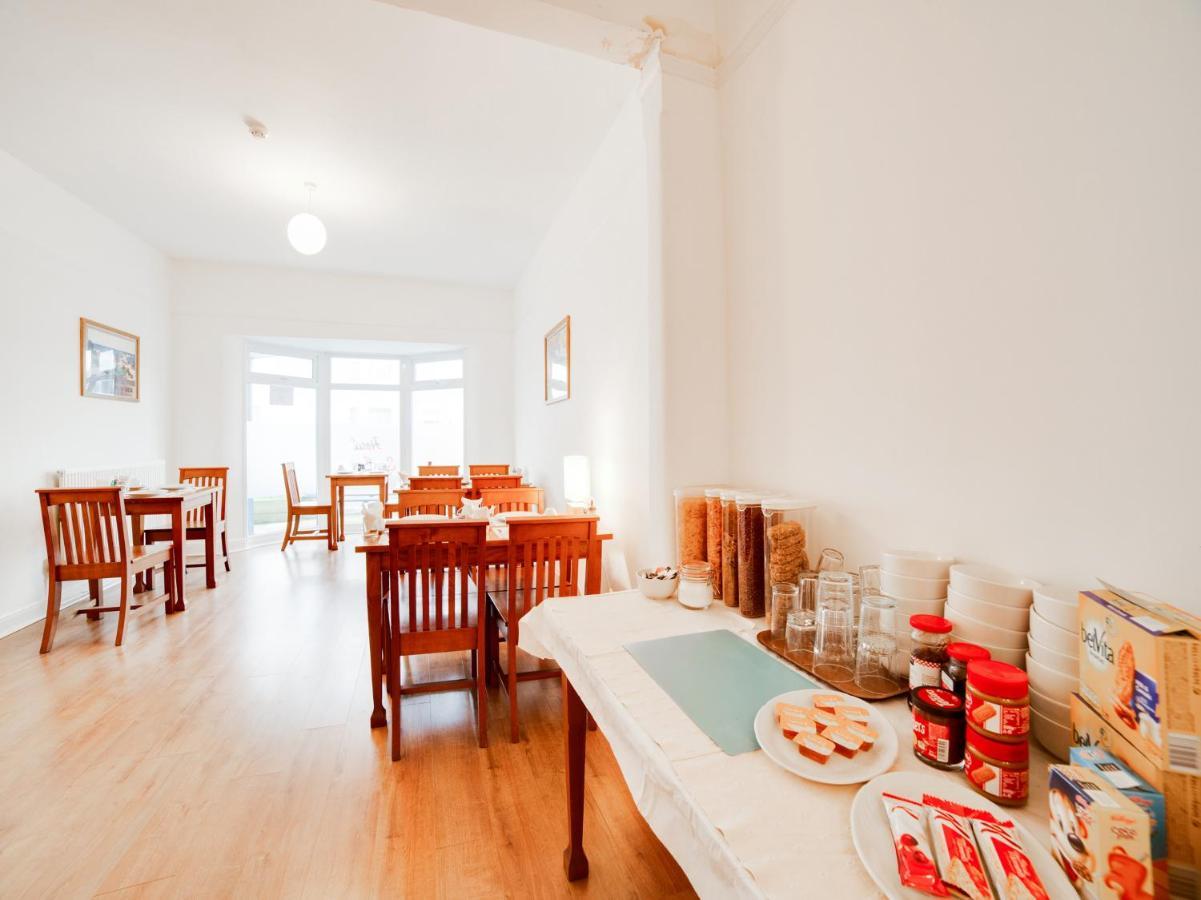 Hotel Sea Breeze Clacton-on-Sea Buitenkant foto